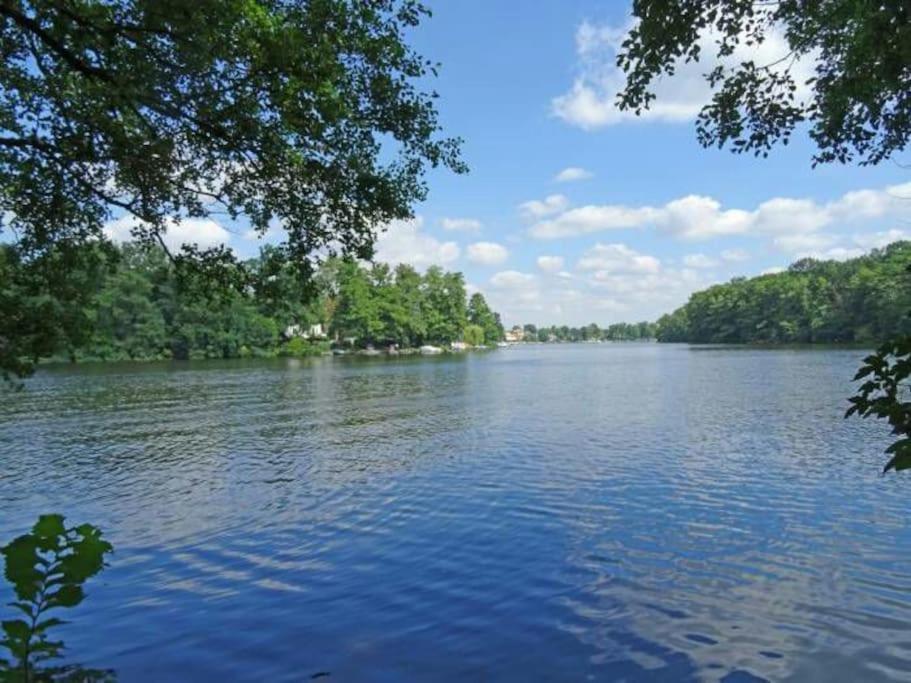 Dachwohnung Mit Wasserblick Und Eigenem Bootssteg Berlin Exterior photo